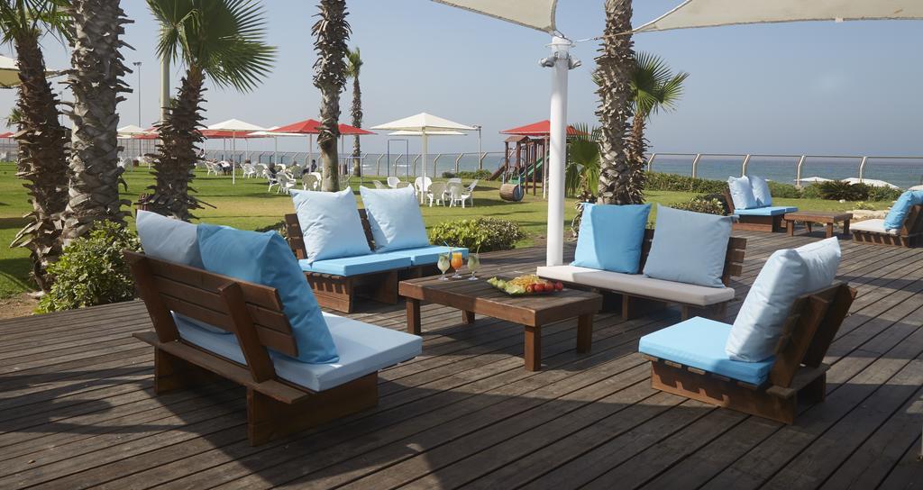 Palm Beach Hotel Akko Bagian luar foto
